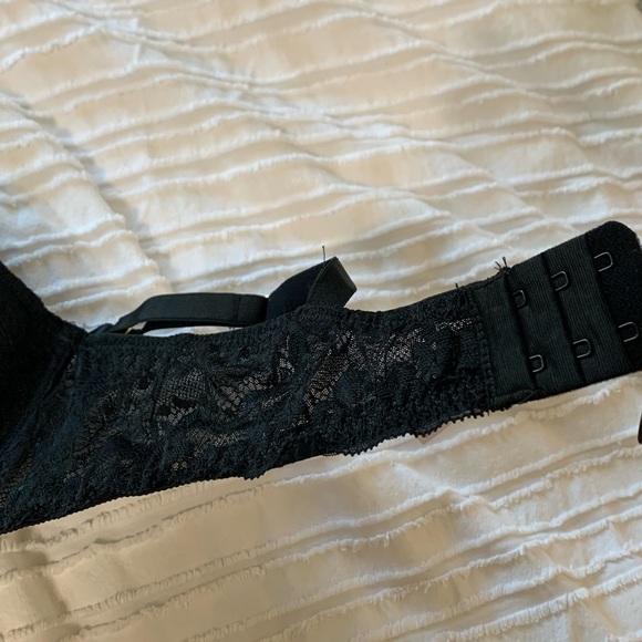 PushUp Coverage Bra - Picture 5 of 5